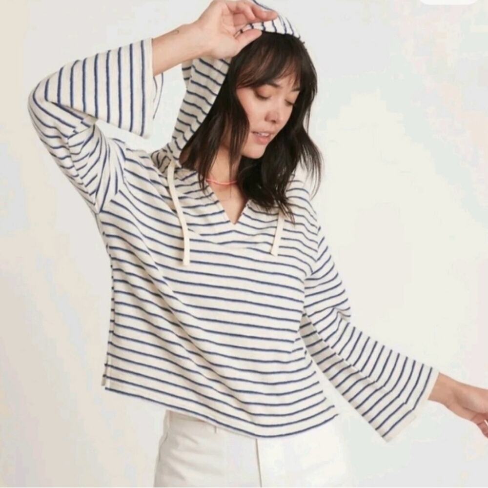 Marine Layer Playa Hoodie Sweater in Navy/Cream Women's Medium $98